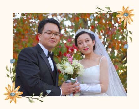Light Beige and Floral Wedding Frame Photo Print